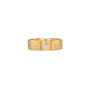 Speck Wide Band Ring with Asscher Lab Diamonds