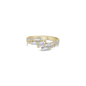 Bypass Ring in Yellow Gold with Diamonds
